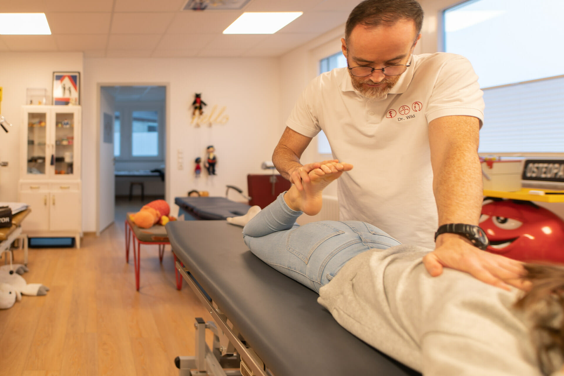 Faszienbehandlung Handwerkstatt für Manualmedizin und Osteopathie